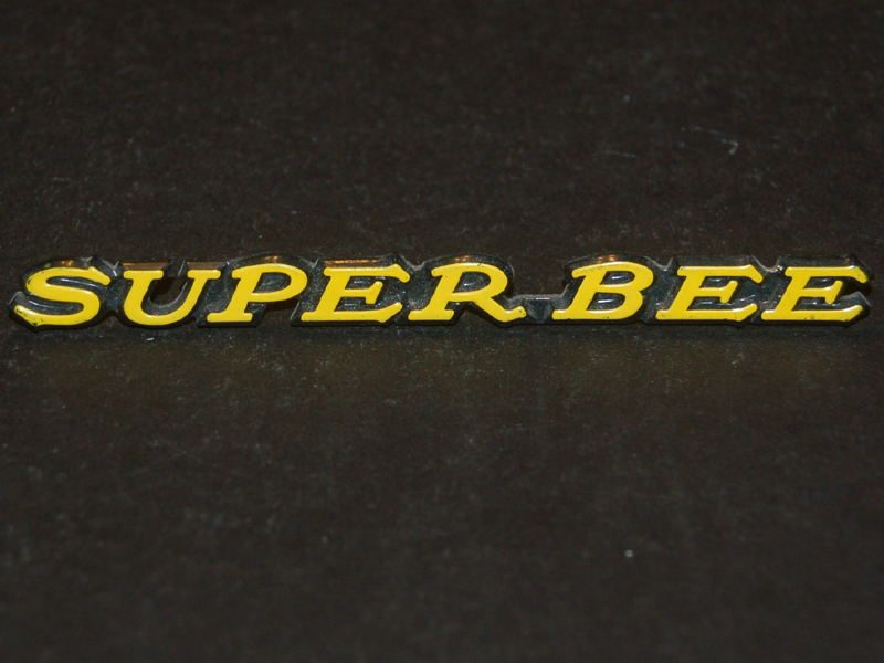 71 dodge charger dash super bee emblem
